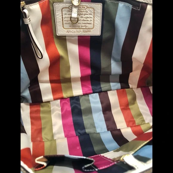 Tan and Brown Coach Signature C Tote Bag - Picture 7 of 10